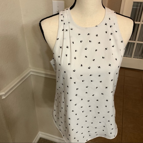 Banana Republic white bee print tank top - Picture 5 of 10